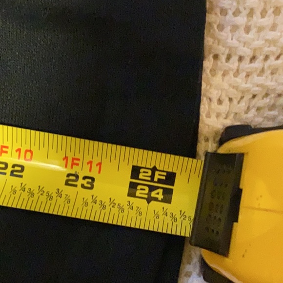 Bobbie Brooks collection black sweater with design size small - Picture 7 of 15